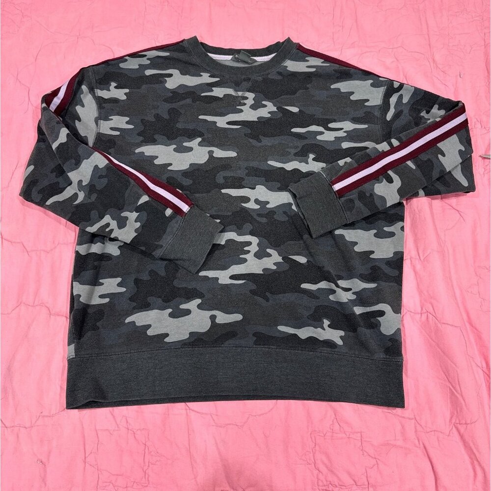 Eddie Bauer Shirt Womens Large Gray Camo Pullover Sweatshirt Fleece Long Sleeve